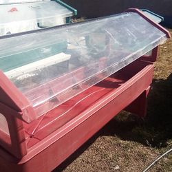 Red Carlisle Food And Beverage Cart 