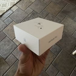 Apple Airpods Pro (2nd Gen)