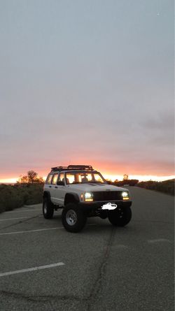 Jeep Cherokee XJ Roof Rack