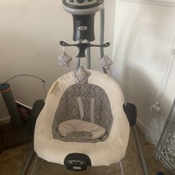 Graco Baby Swing