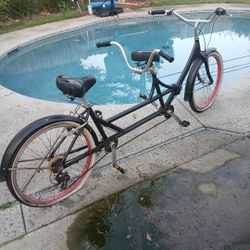 TANDEM BIKE