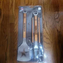 Brand New NFL Dallas Cowboys Classic Series BBQ Set - 3pc