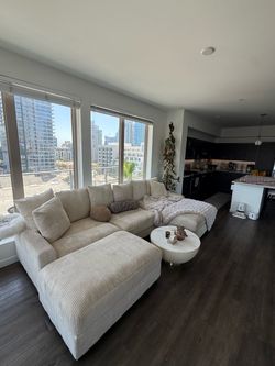 Sectional couch