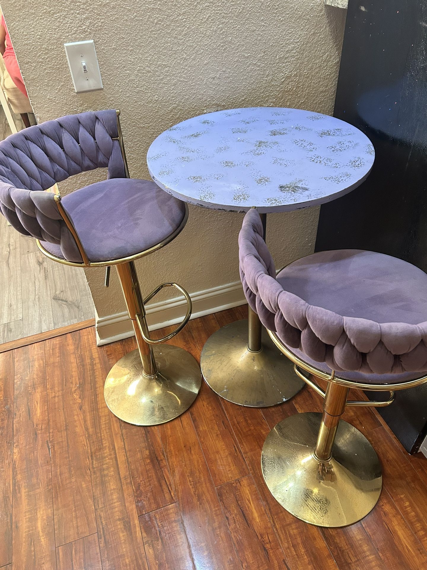 Bar Table And Chairs