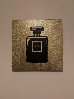 Perfume black & gold wall decor