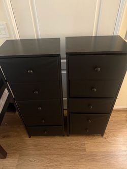 Set of 2 Black 5-Drawer Dressers