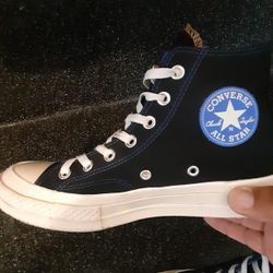Converse womens 7 Great Condition 