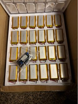 3000mAh Lipo batteries