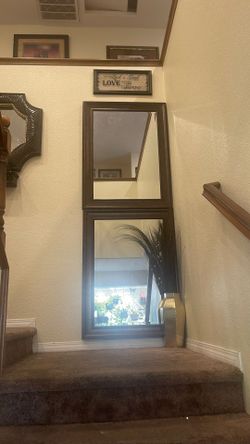 2 Mirrors