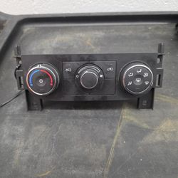 2007-11 Chevy HHR Evac Heater/AC Control Panel
