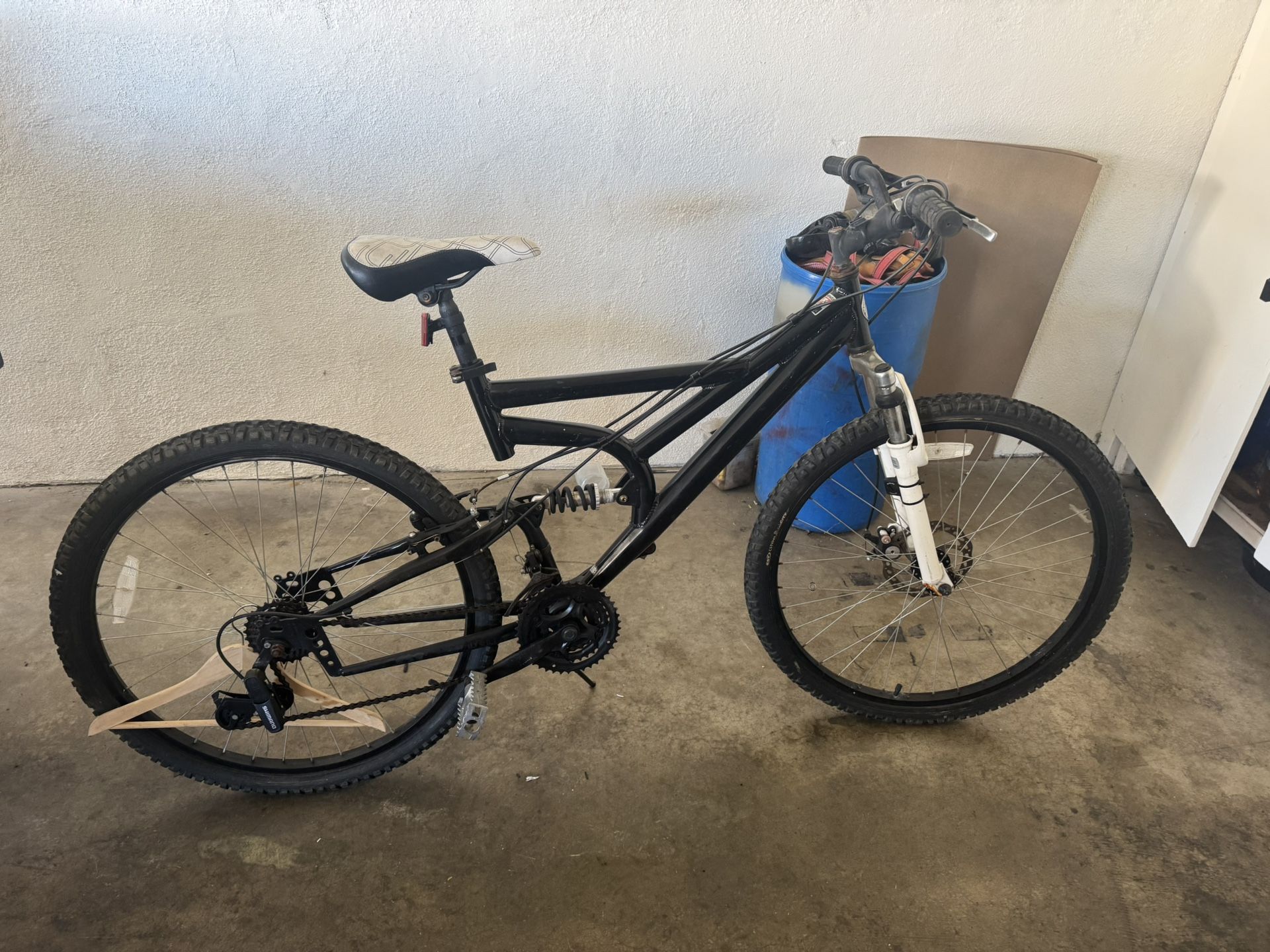 Mongoose Mountain Bike