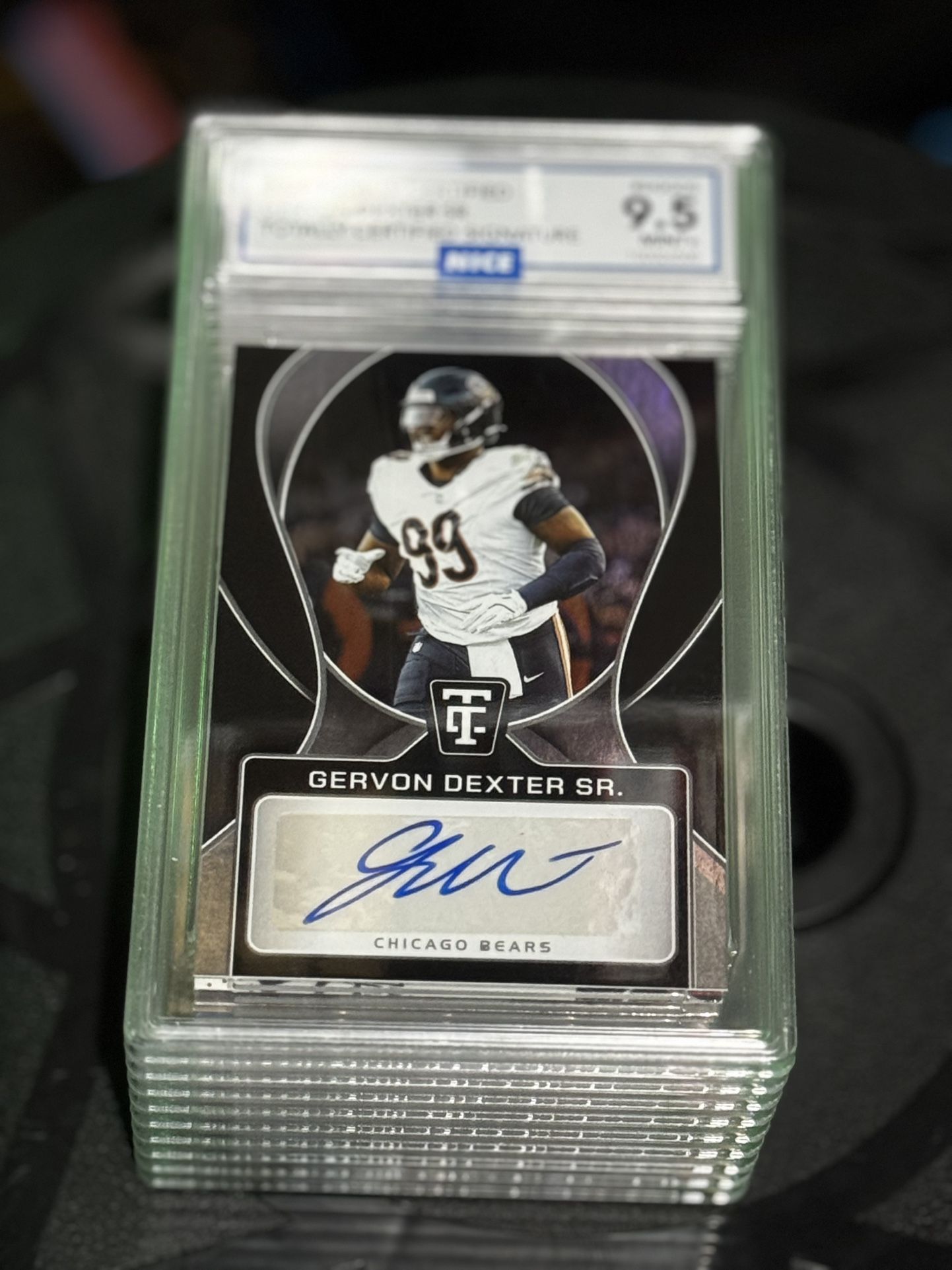 Chicago Bears Auto Card Gervon Dexter Sr Graded 9.5