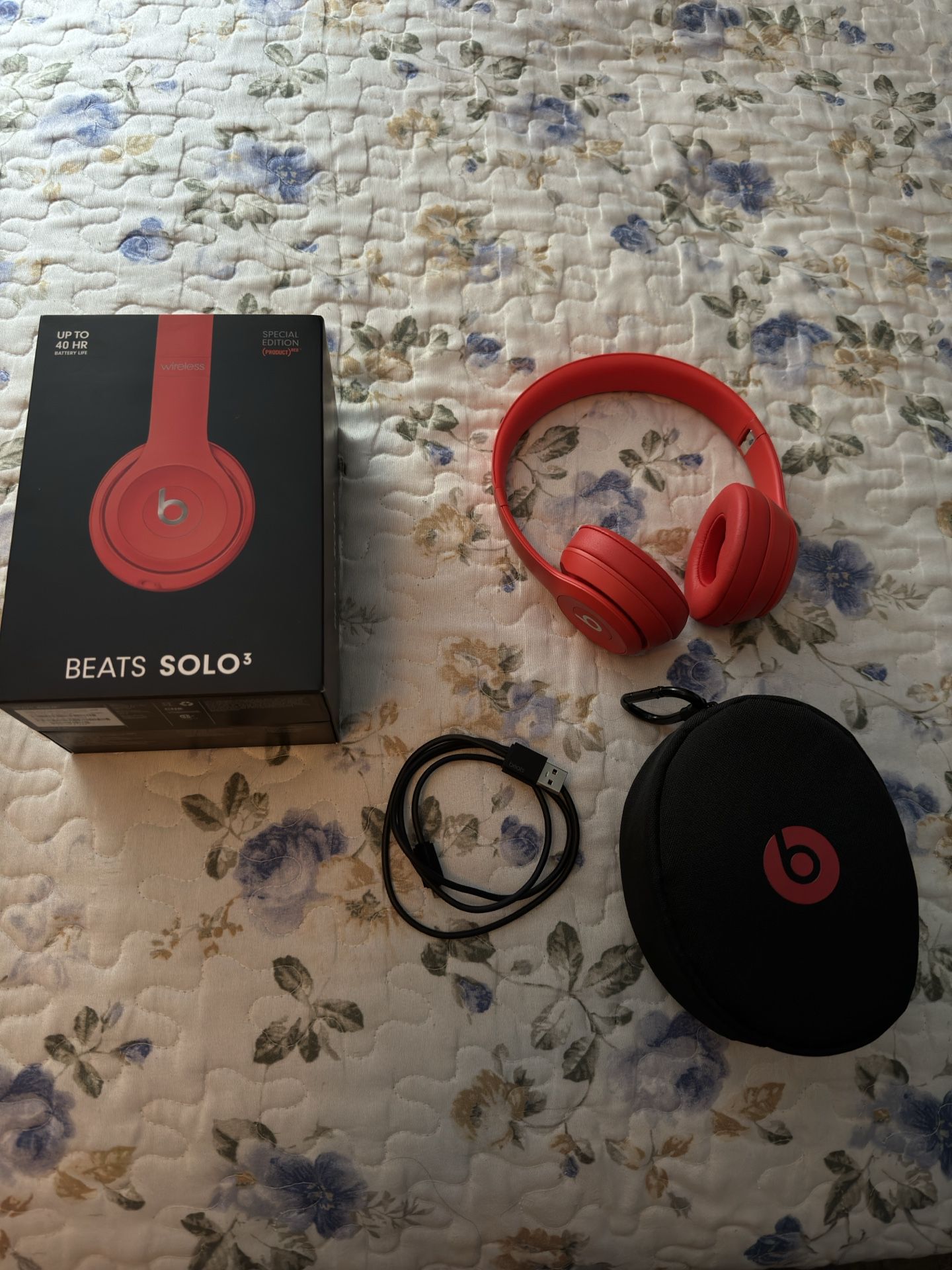 Beats Solo 3 Product Red 