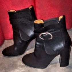 Woman's Ankle Boots