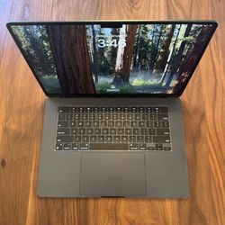MacBook Air 15" M3 16GB 512GB SSD MXD43LL/A