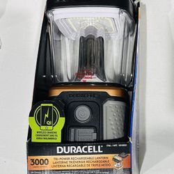 Duracell 3000 Lumen Rechargeable Lantern – Solar, USB, Qi, D Battery Ready