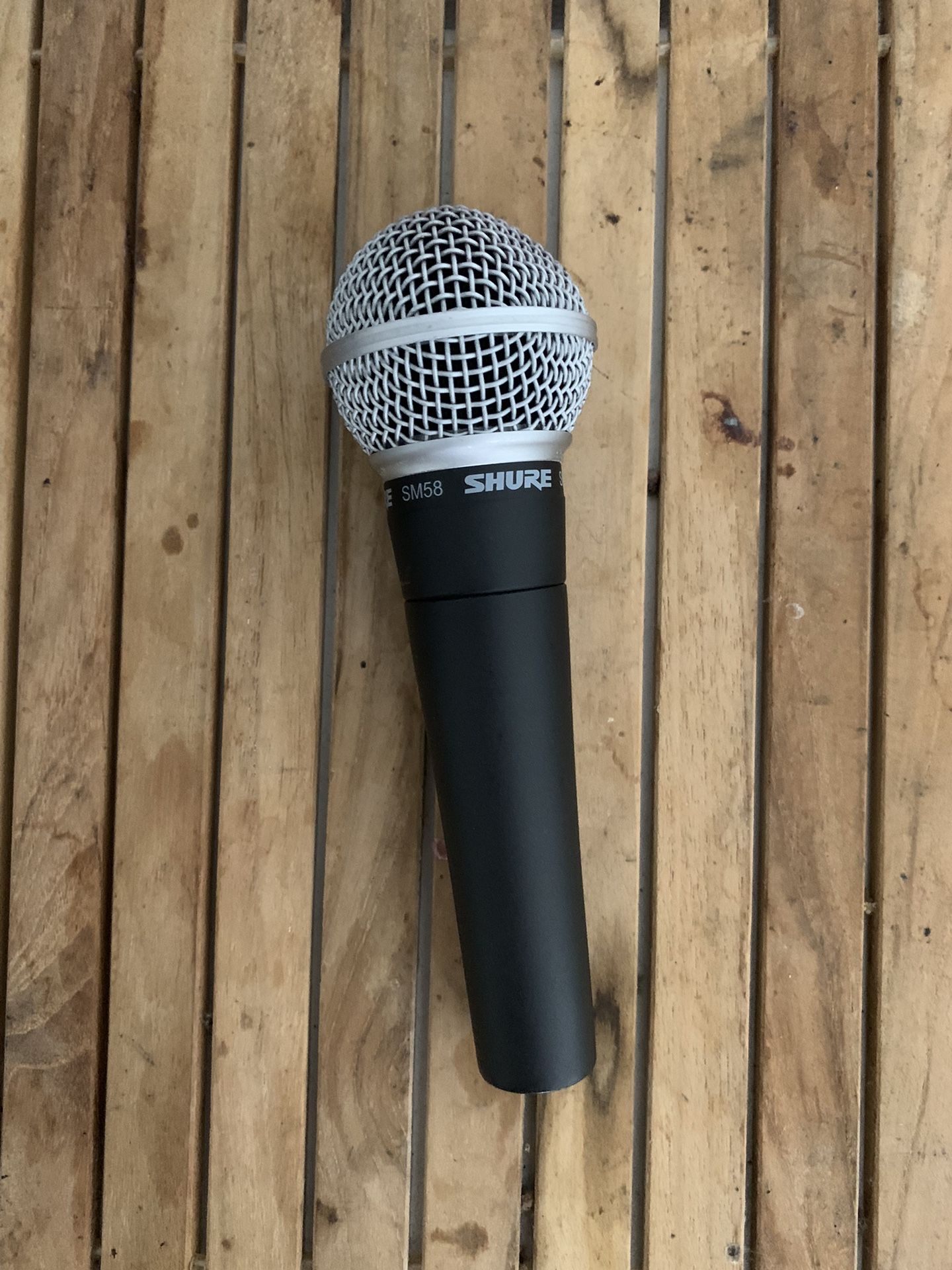 Shure SM58 Microphone