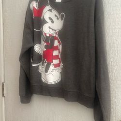    MICKEY MOUSE SWEATSHIRT SIZE MEDIUM 