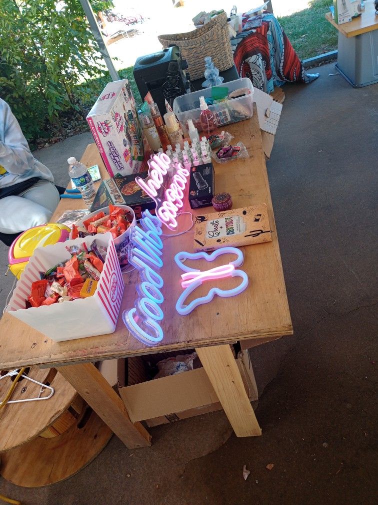 Yard sale Sunday 10/20/24 Late Start!