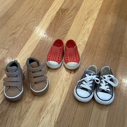 Baby Boy Size 5 Shoes 