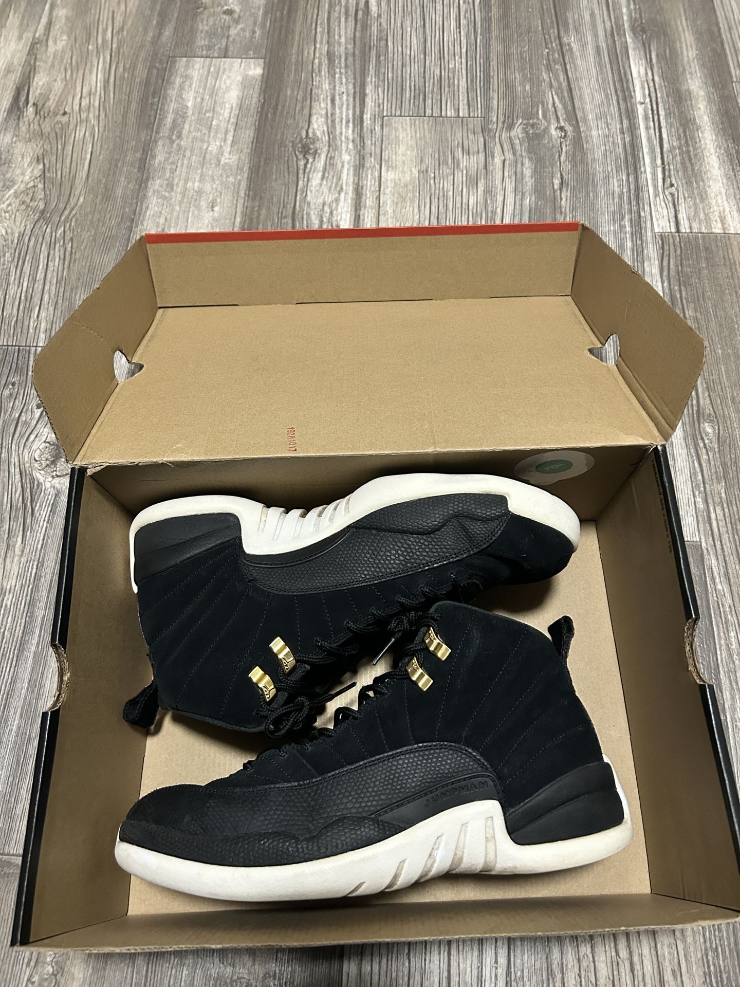 Jordan 12 Reverse Taxi