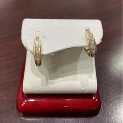 14k Diamond Hoop Earrings 