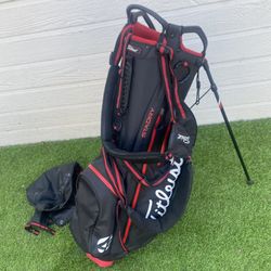 Titleist 4Plus Stay Dry Golf Stand Bag With Rain cover 