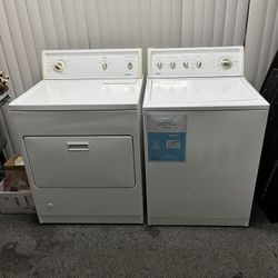 KENMORE LAUNDRY SET ( WASHER AND GAS DRYER )