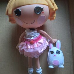 Lalaloopsy Doll + Pet.