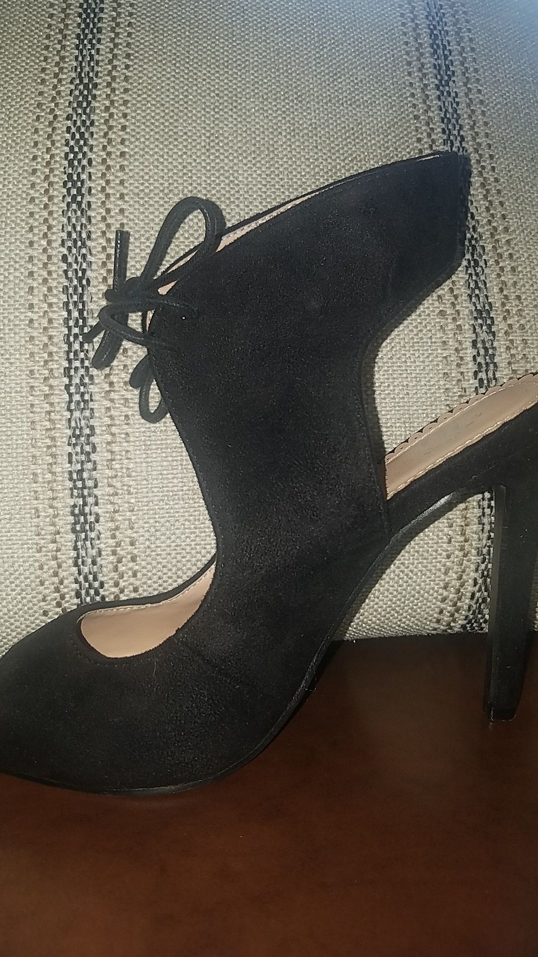 Black heels sz 7