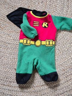 FREE Baby Robin Costume