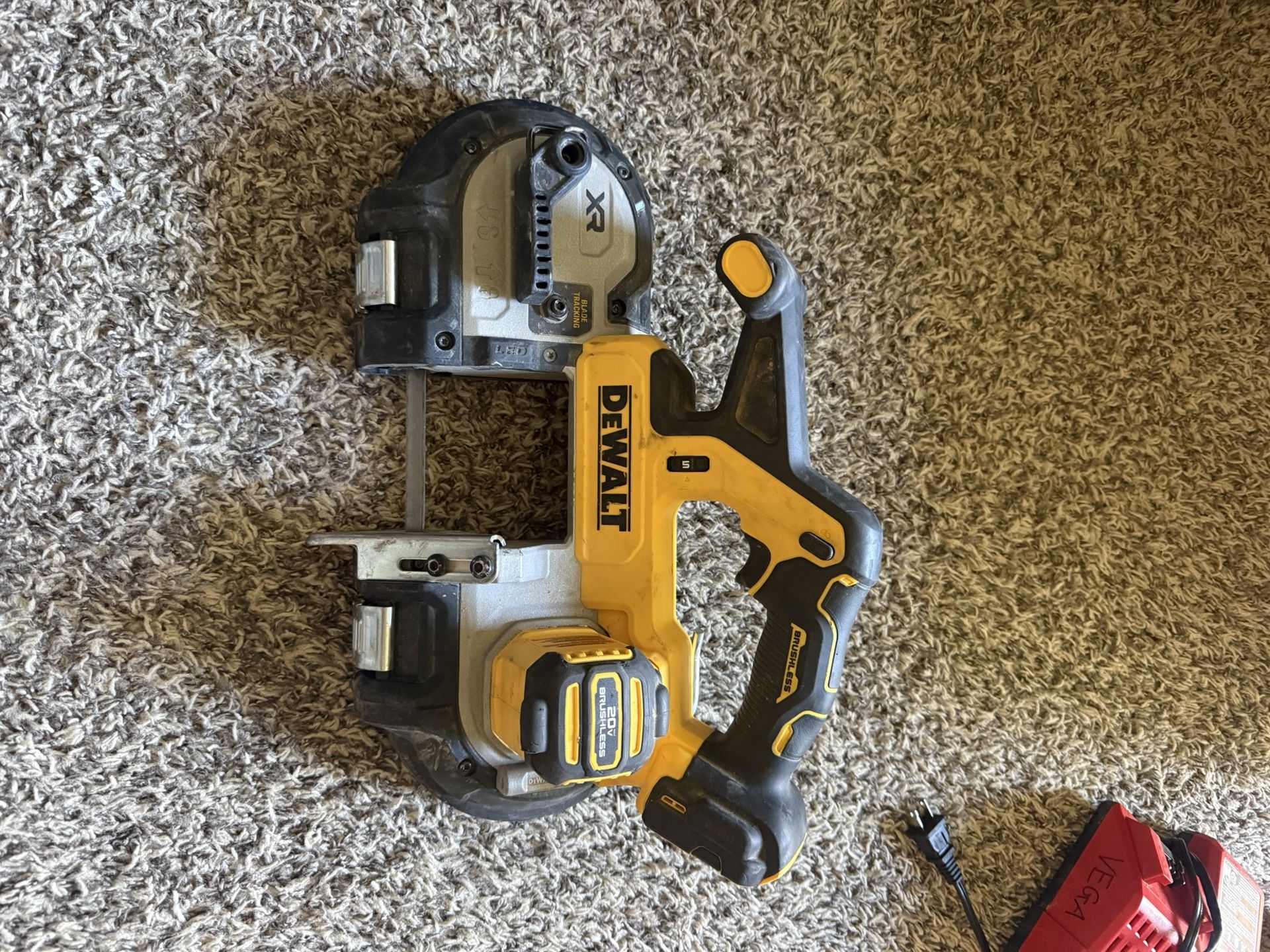 Dewalt 20v Brushless Bandsaw
