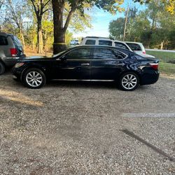 2007 Lexus LS 460