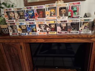 POP FIGURES