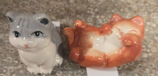 *NEW* Mini Cats Salt and Pepper Shaker Set