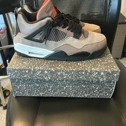 Jordan 4 Taupe haze 
