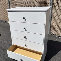 5 Cajones, Color Blanco