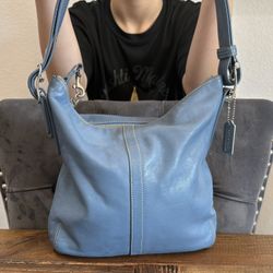 Coach Vintage Blue Leather Shoulder Bag