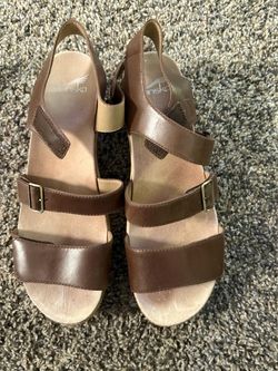 Dansko Brown size 10
