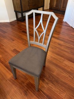 Beautiful Caira Dining table with chairs