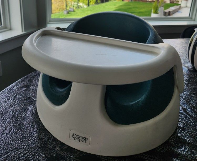 Mama's Papa's Baby Chair. 