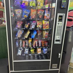 Snack Vending machine 