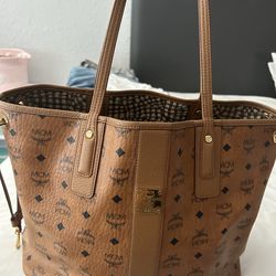 MCM tote