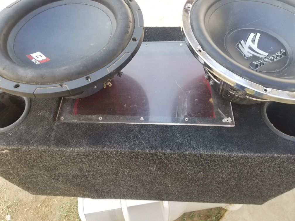 2 subwoofer 12 inchs and box