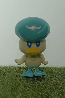 Pokemón figure