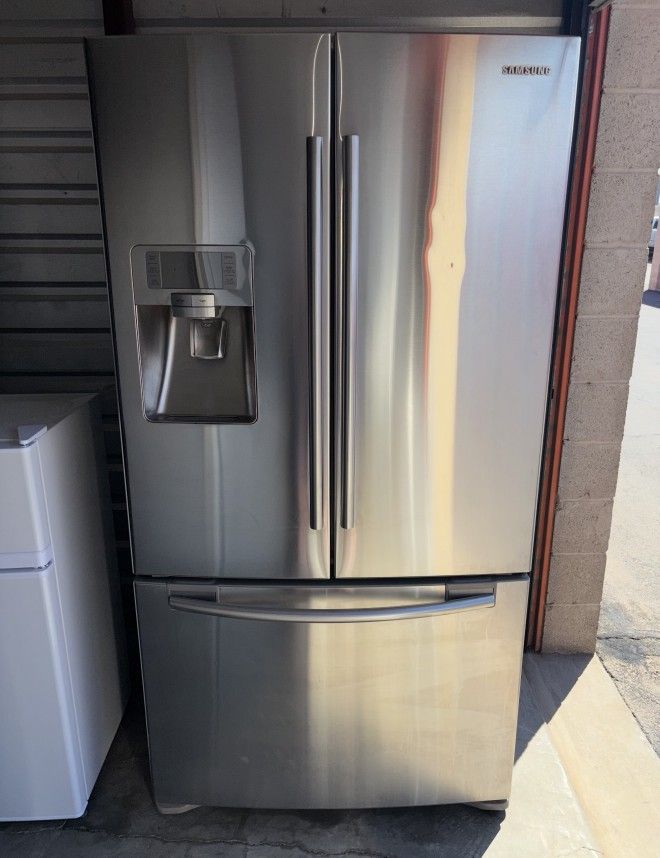 Samsung Stainless Steel Refrigerator And Freezer