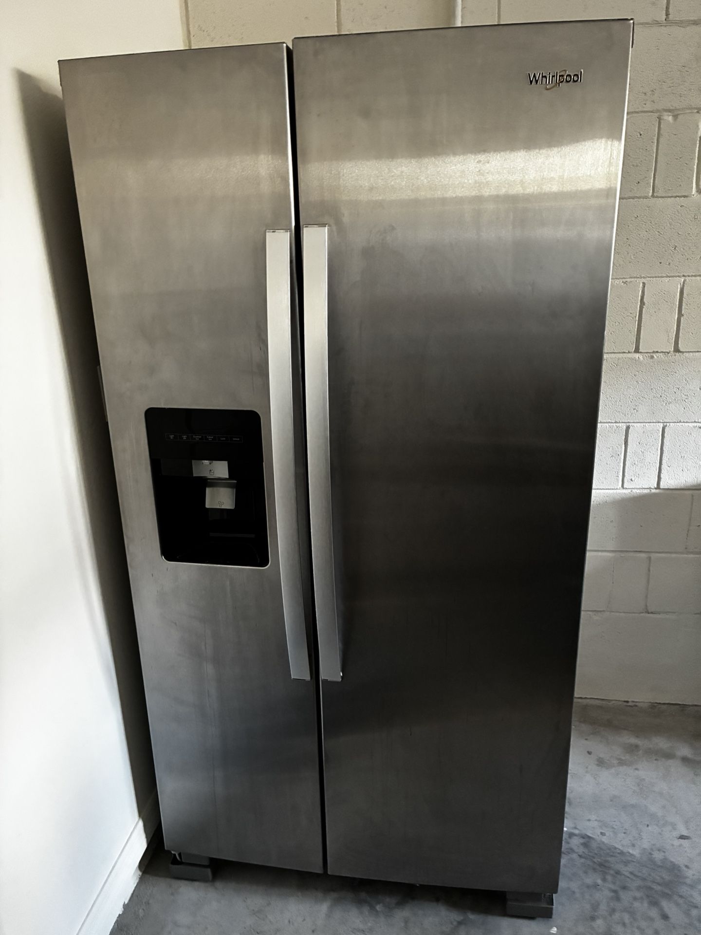Whirlpool Refrigerator 