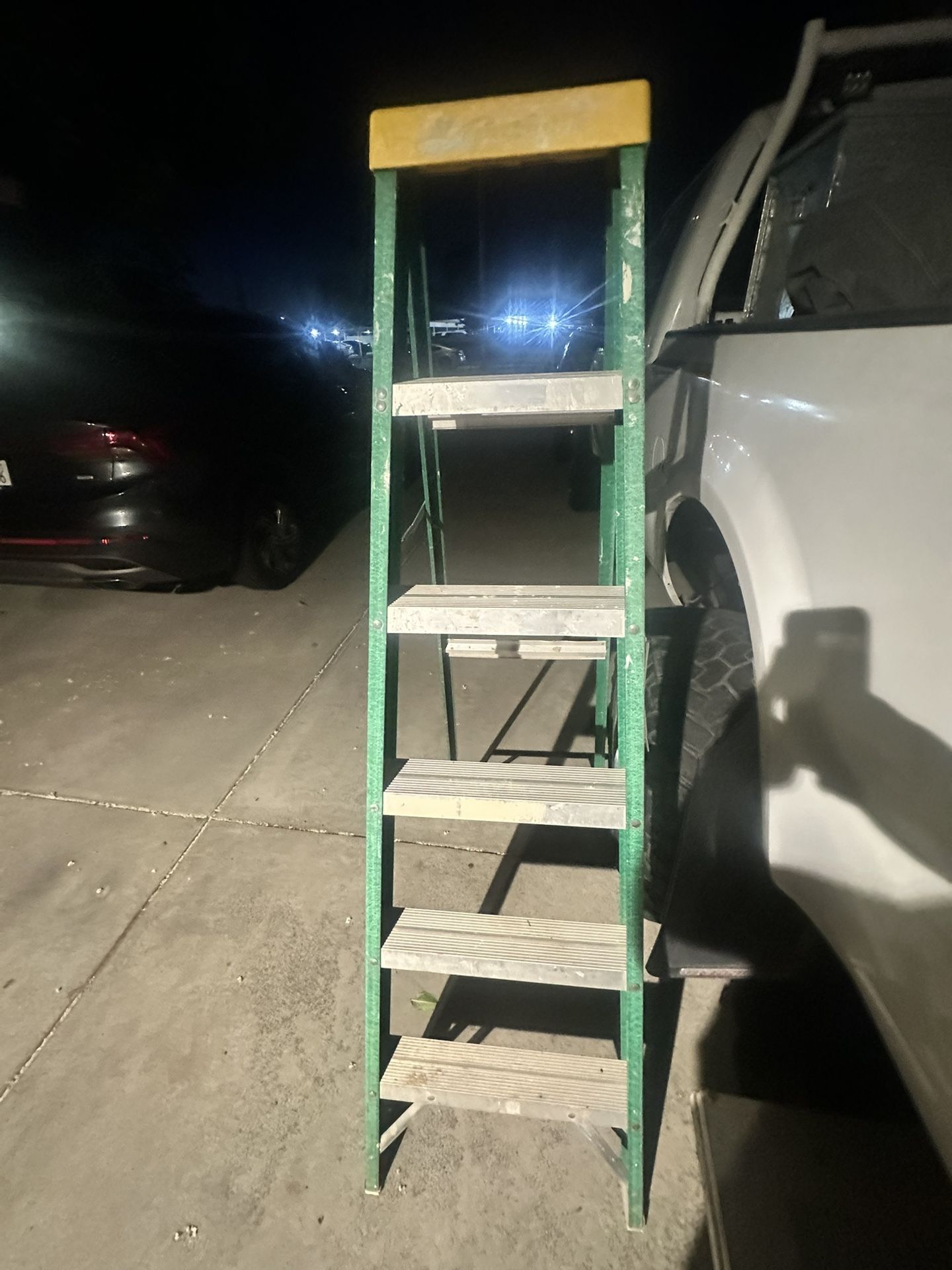 6’ Ladder