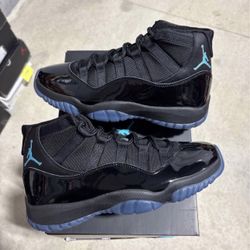 Gamma Blue 11’s Size 10
