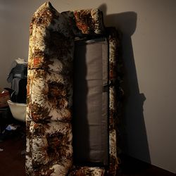 Sofa Bed Still Very Sturdy